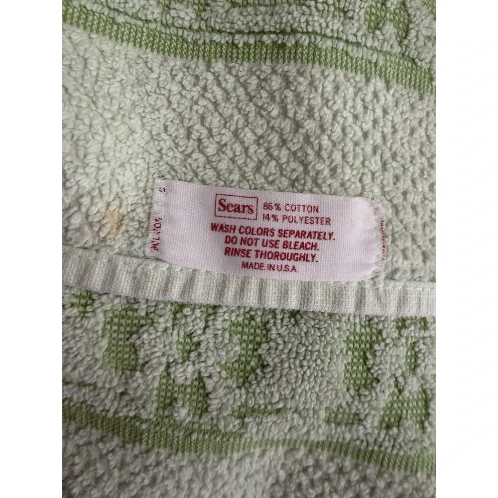 VTG MCM Bath Towel Sears Monticello Green Sculpted Flowers Flower Power